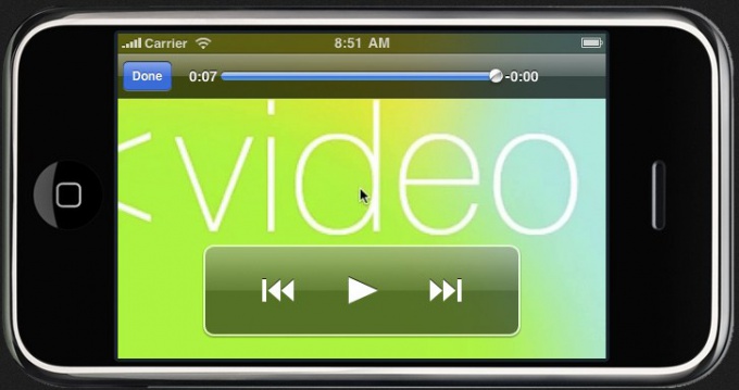 Kā augšupielādēt videoklipus iPhone