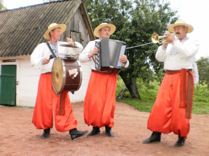 Ukrainas tautu tautas instrumenti