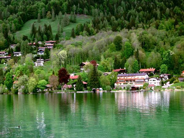 Skaistas vietas Vācijā: Tegernsee ezers